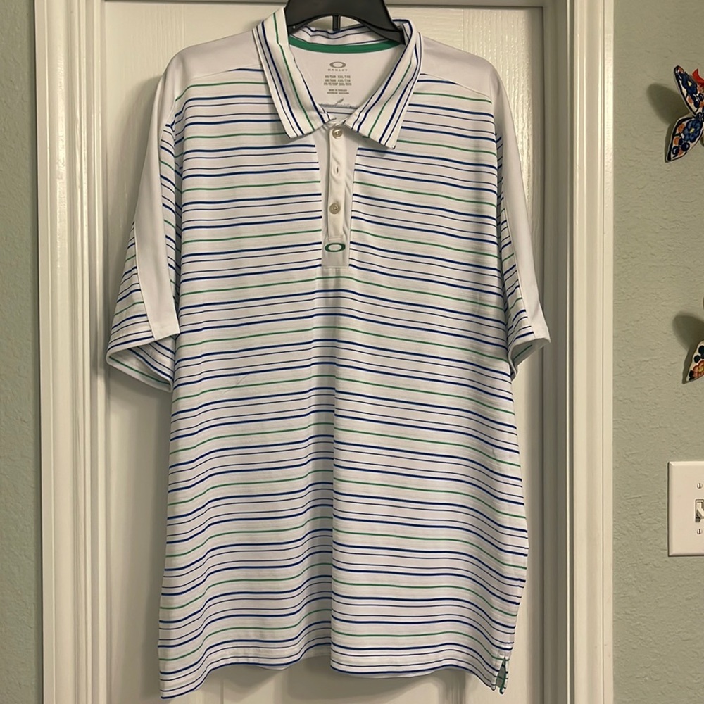Men’s Oakley Shirt